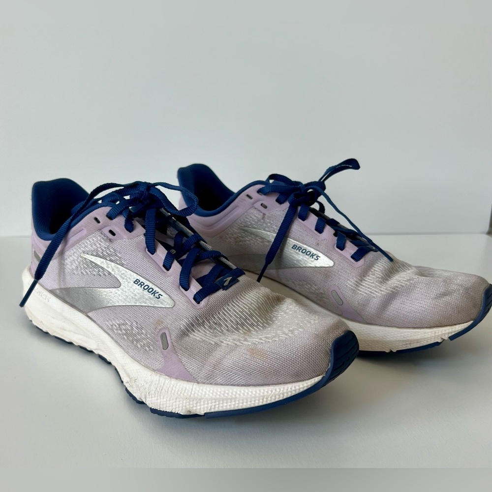 Brooks Women's Launch 9 Running Shoe in Lilac, Size 9